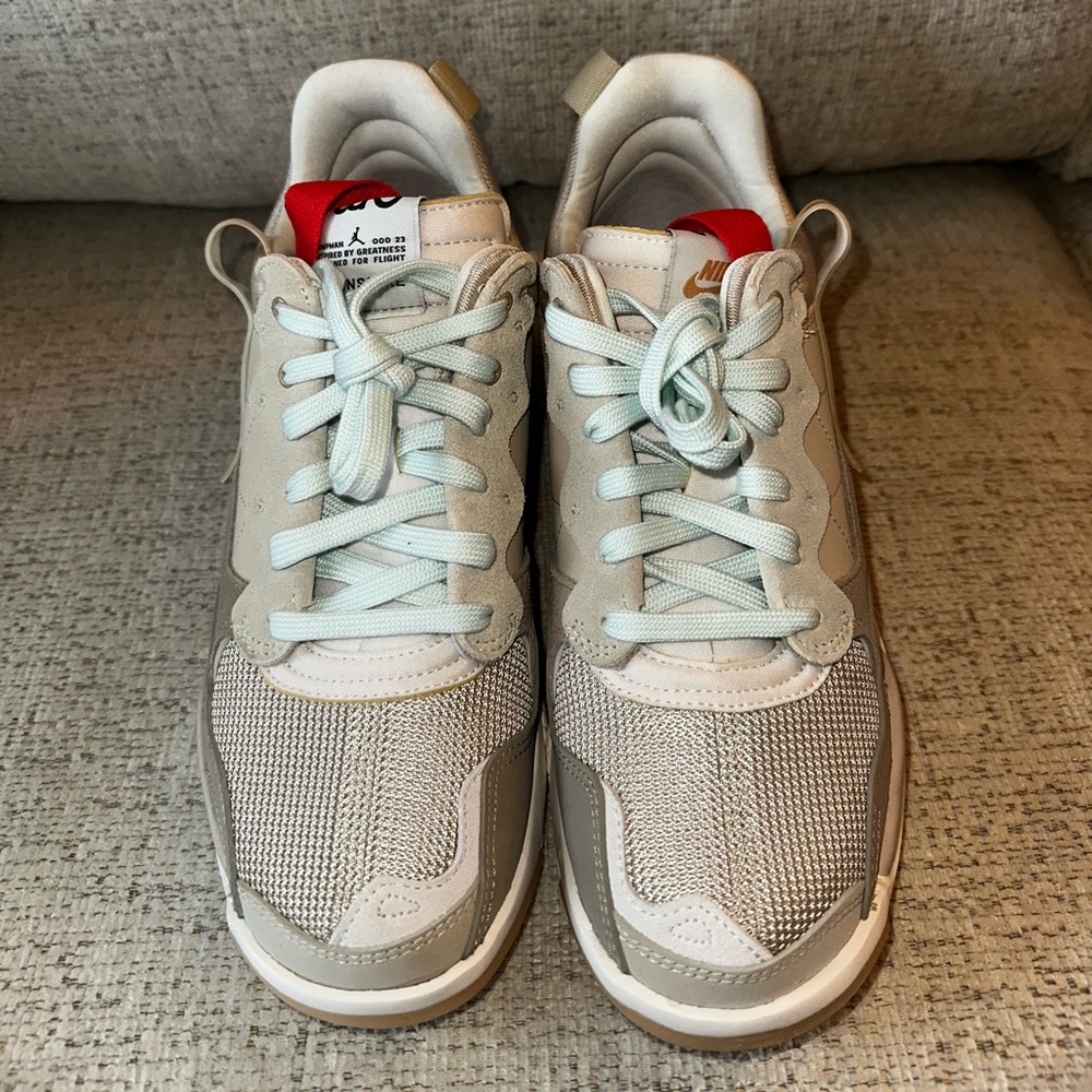 Nike Jordan MA2